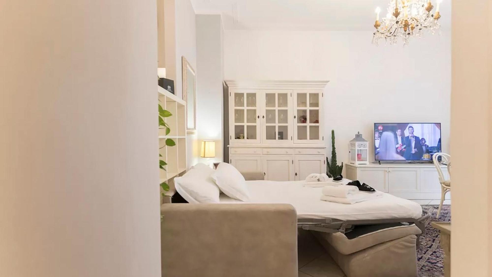 Classbnb - Two Apartments 400 Meters From The Duomo Milan Exterior photo