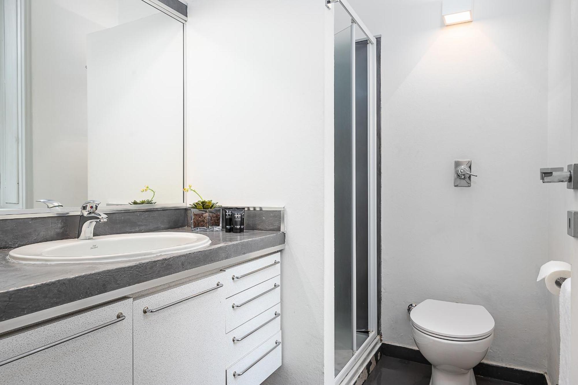 Classbnb - Two Apartments 400 Meters From The Duomo Milan Exterior photo